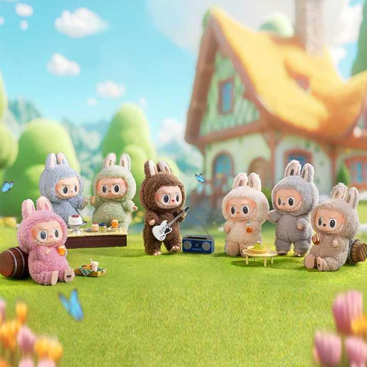 ꜱʜᴏᴘᴇᴀꜱʏ™ Labubu – Wild Cartoon-Style Keychain